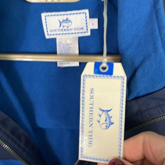 Southern Tide Fleece Vest Large NWT Blue Lake color Zip up - Picture 4 of 6